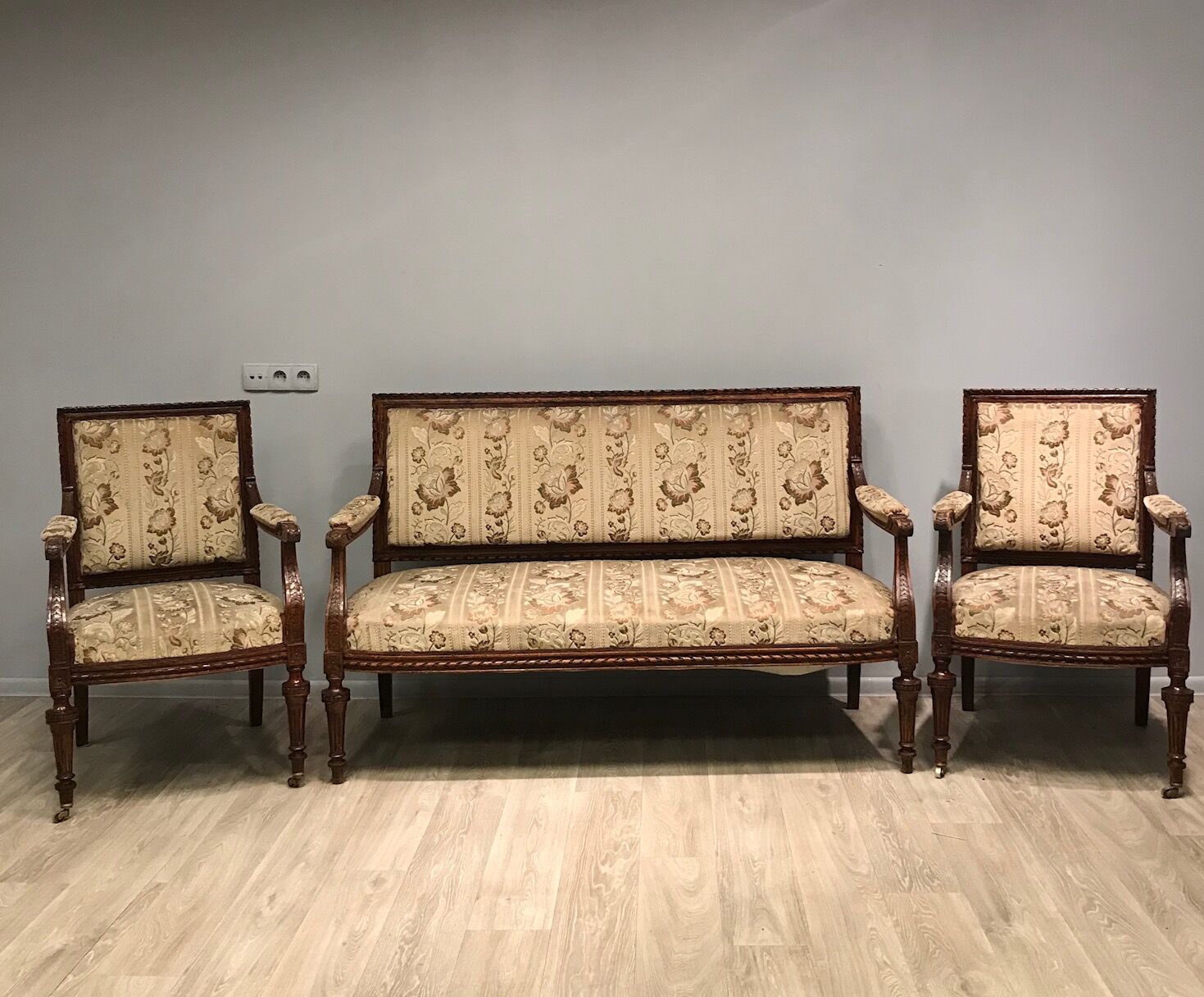 Sofa set and two armchairs, antique 19th century