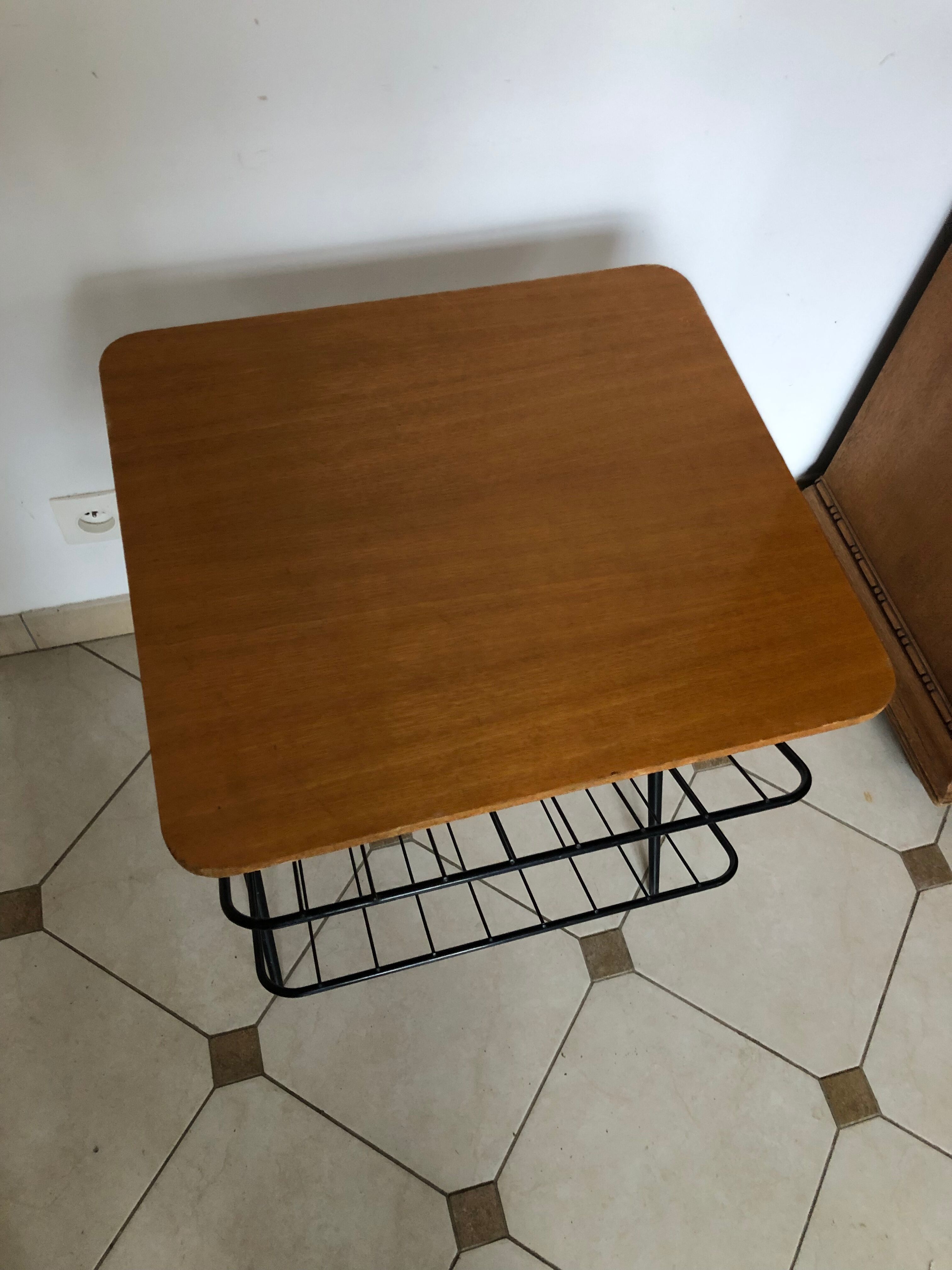 Vintage magazine rack table