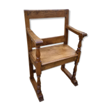 Narrow old bench