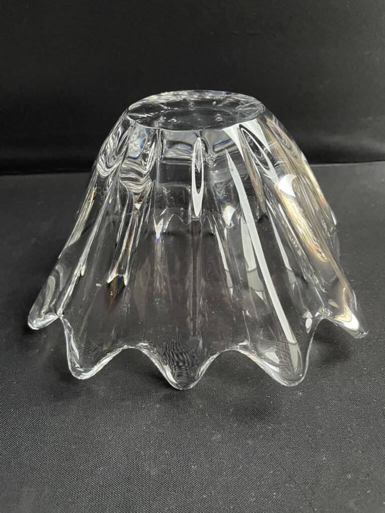 Quadrangular fruit bowl Daum France model Orion