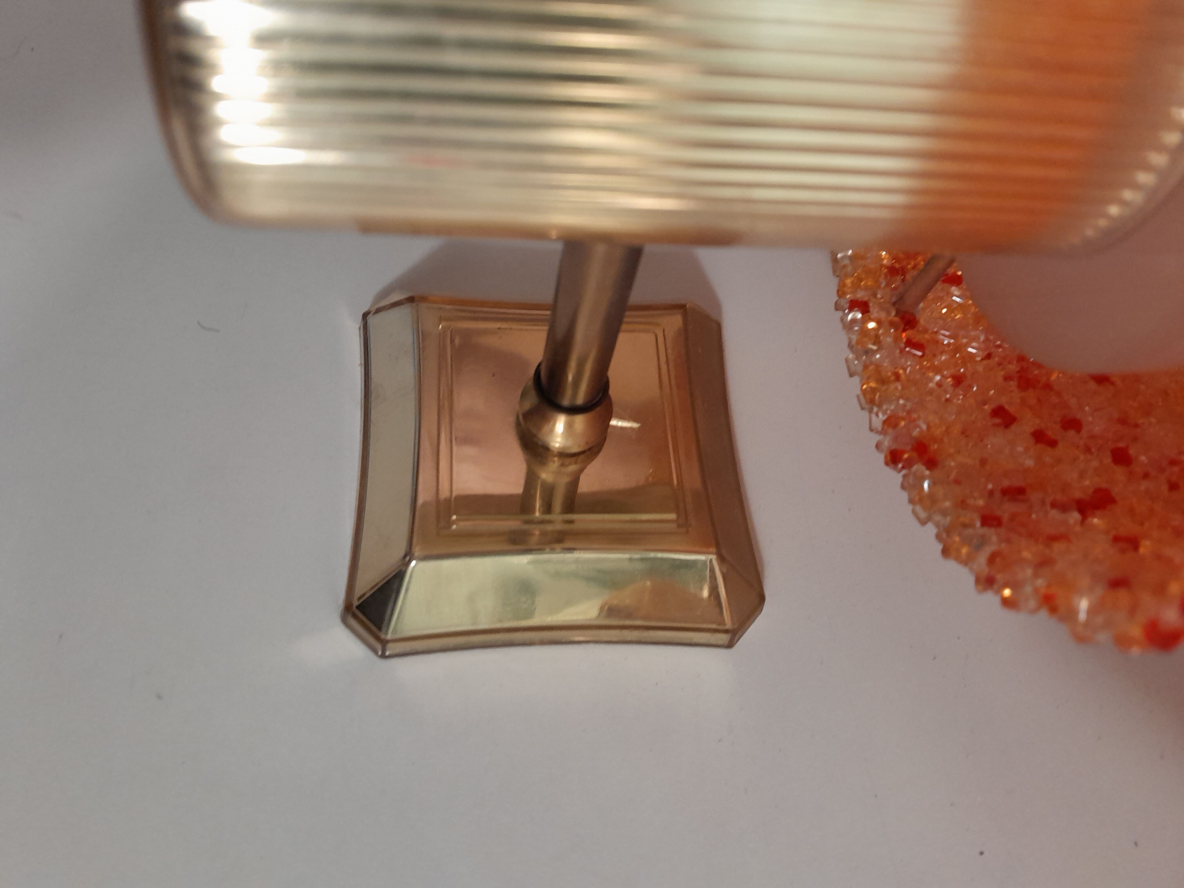 Paire d'appliques murale en perspex  granité orange