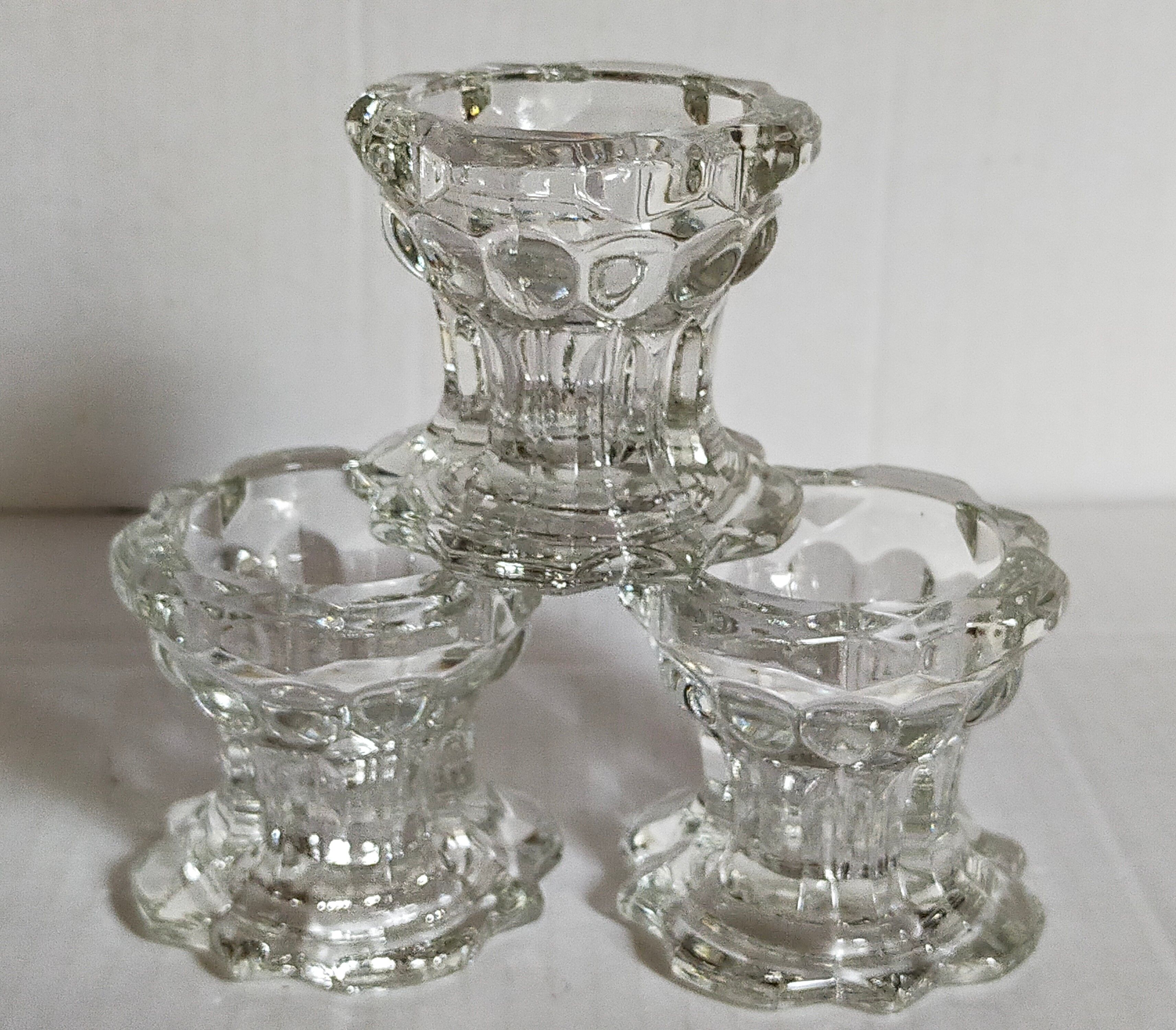 PRODUCT POP UP NOu00cbL 2022 Trio of vintage pressu00e9 glass candle holders