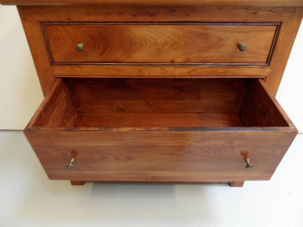 Commode ancienne