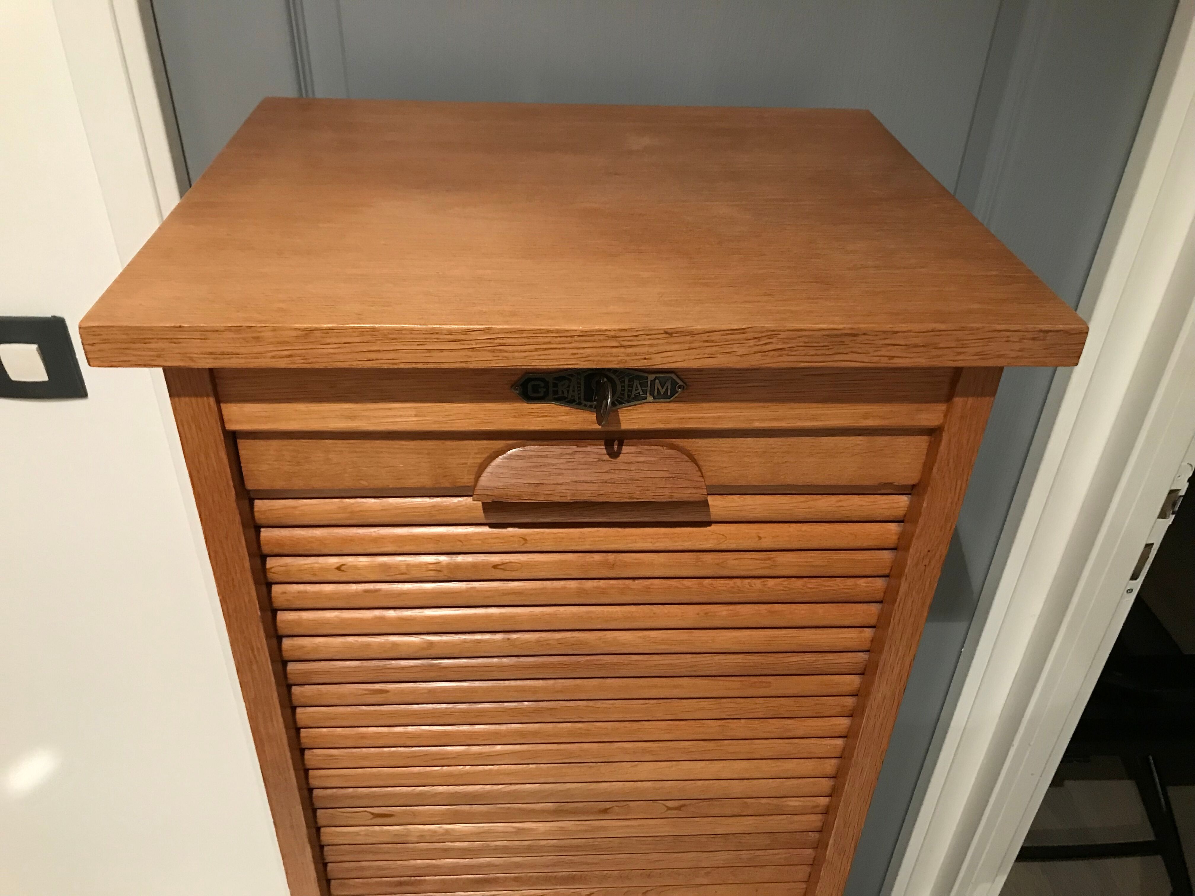 Cabinet notary oak curtain