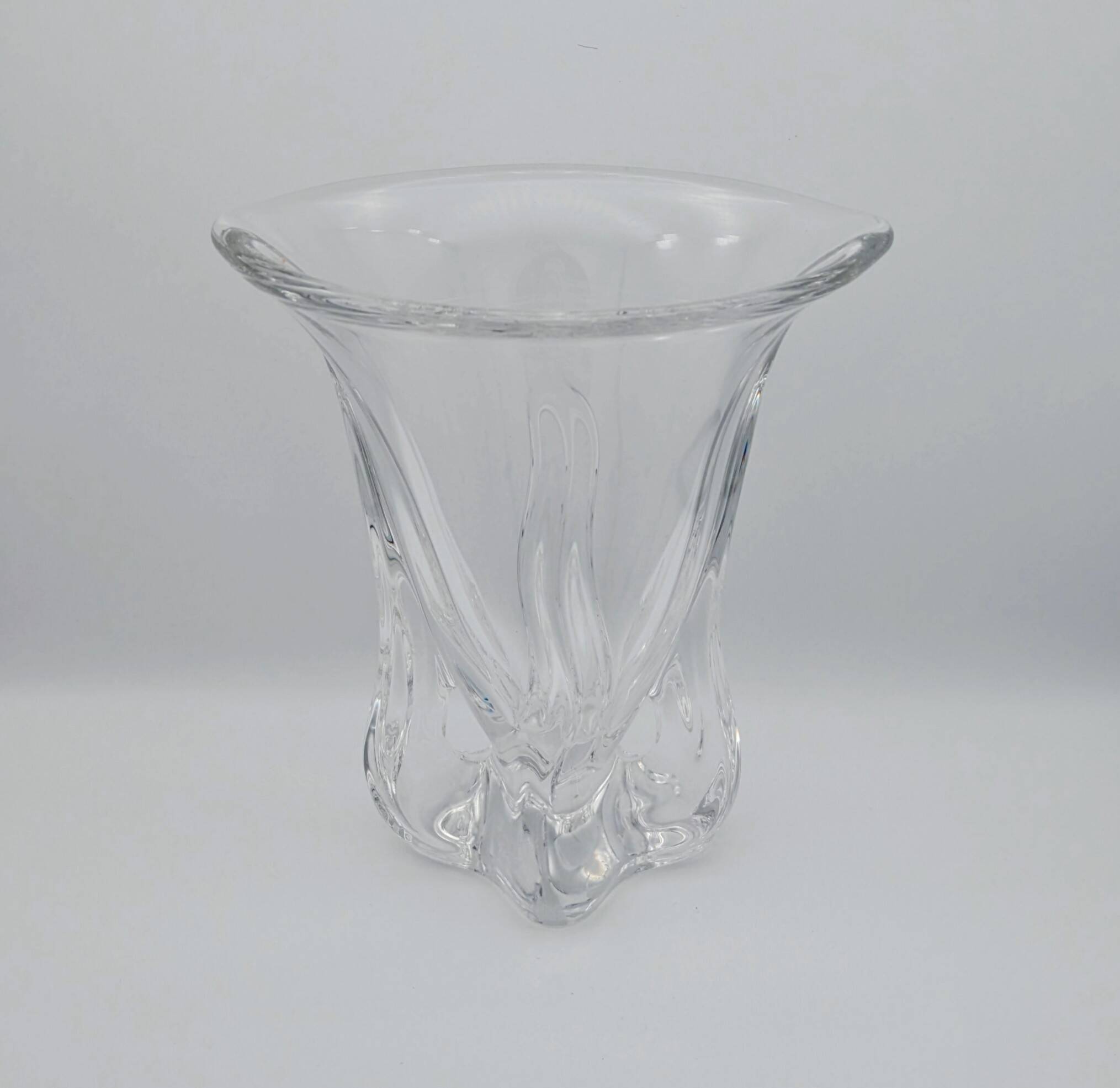 Large Pressed-Moulded Glass Vase "Swan" - Art Deco Style