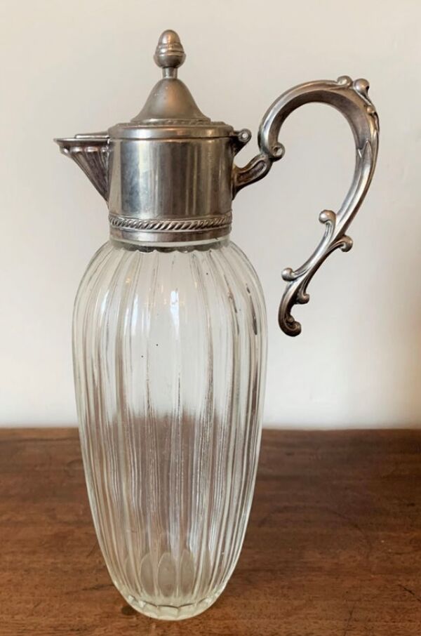 Aiguière, verre et étain, vers 1950