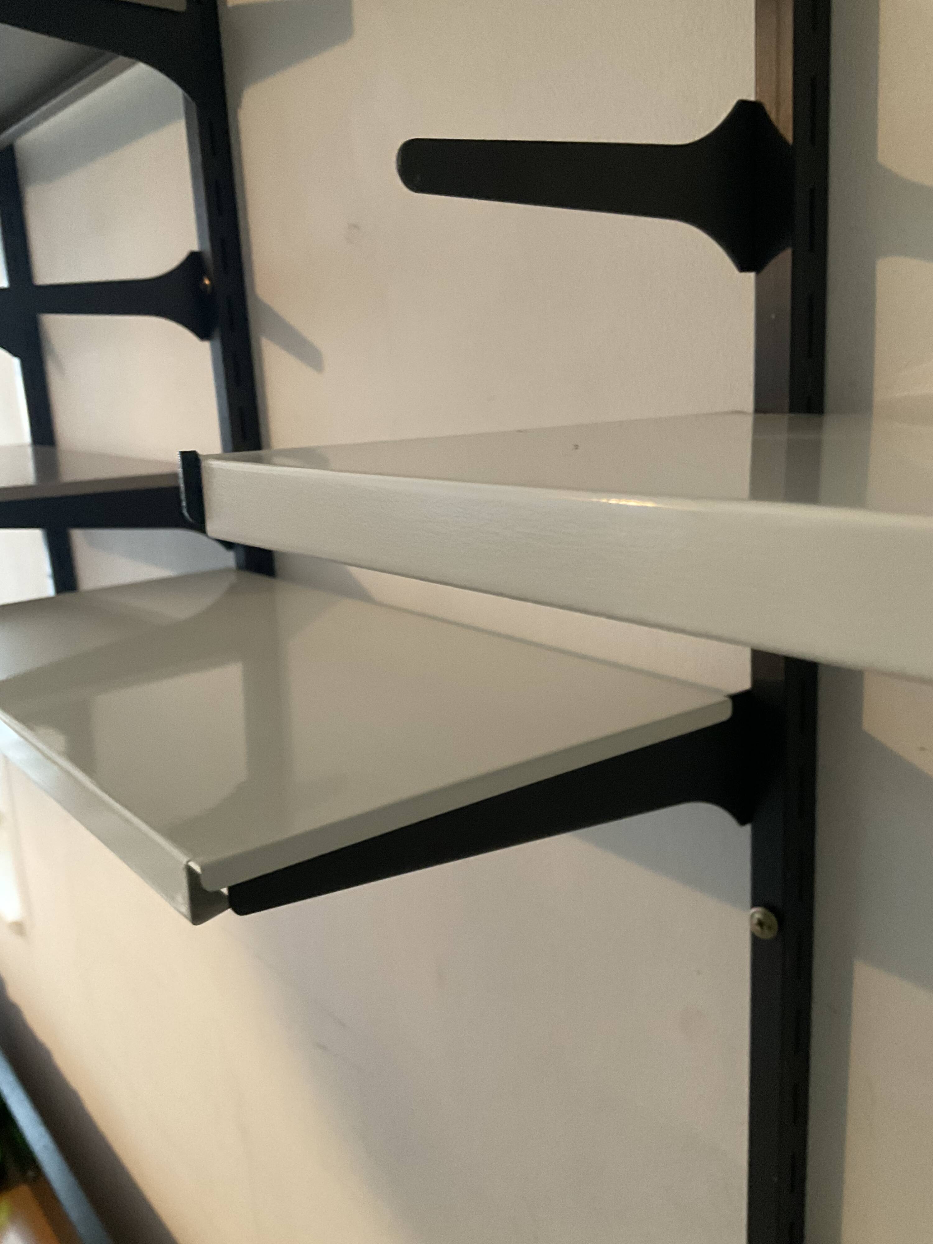 Modular Tomado shelf from the 1970s