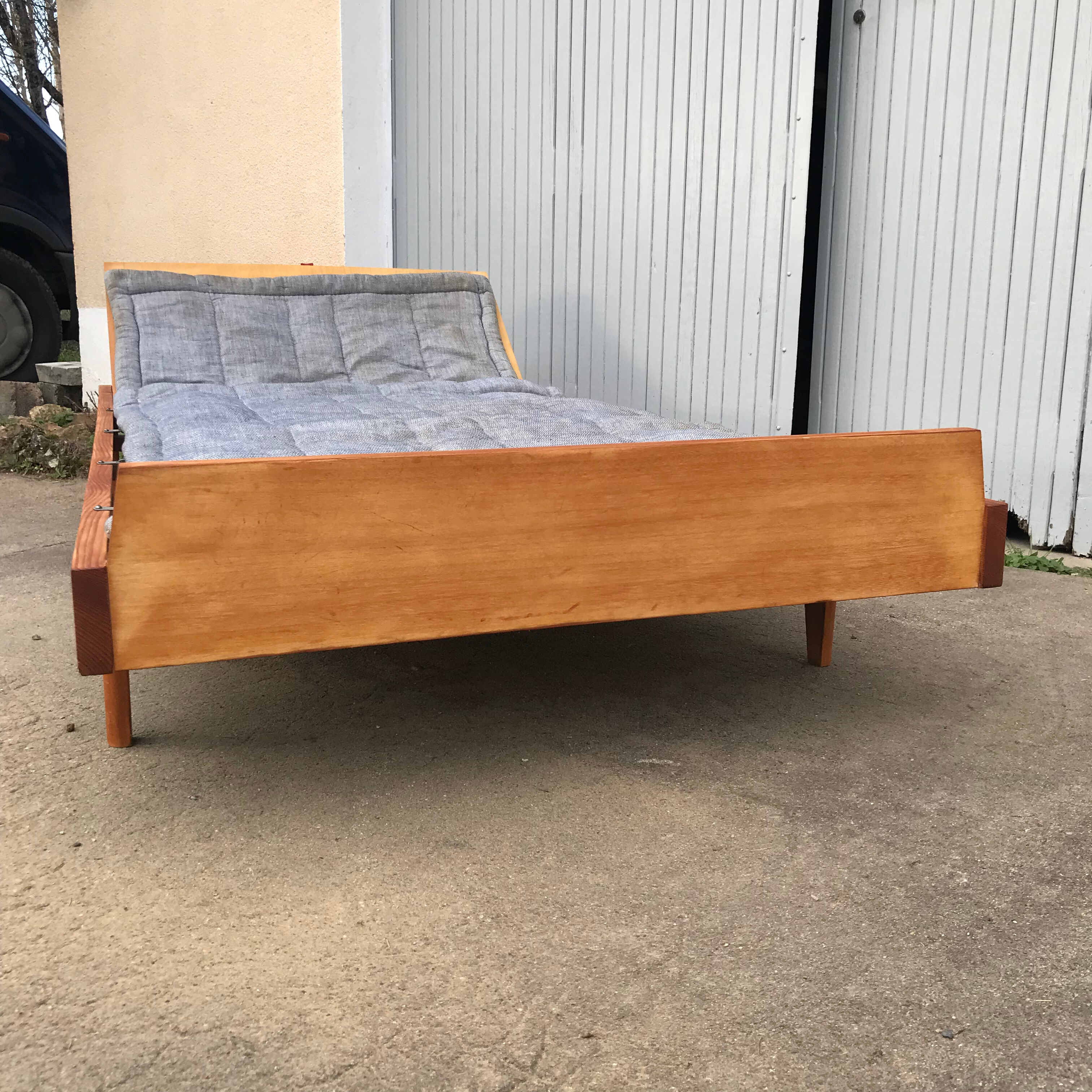 Vintage Daybed