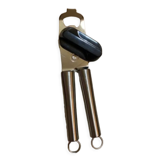Manual stainless steel can opener from Geneviève Lethu
