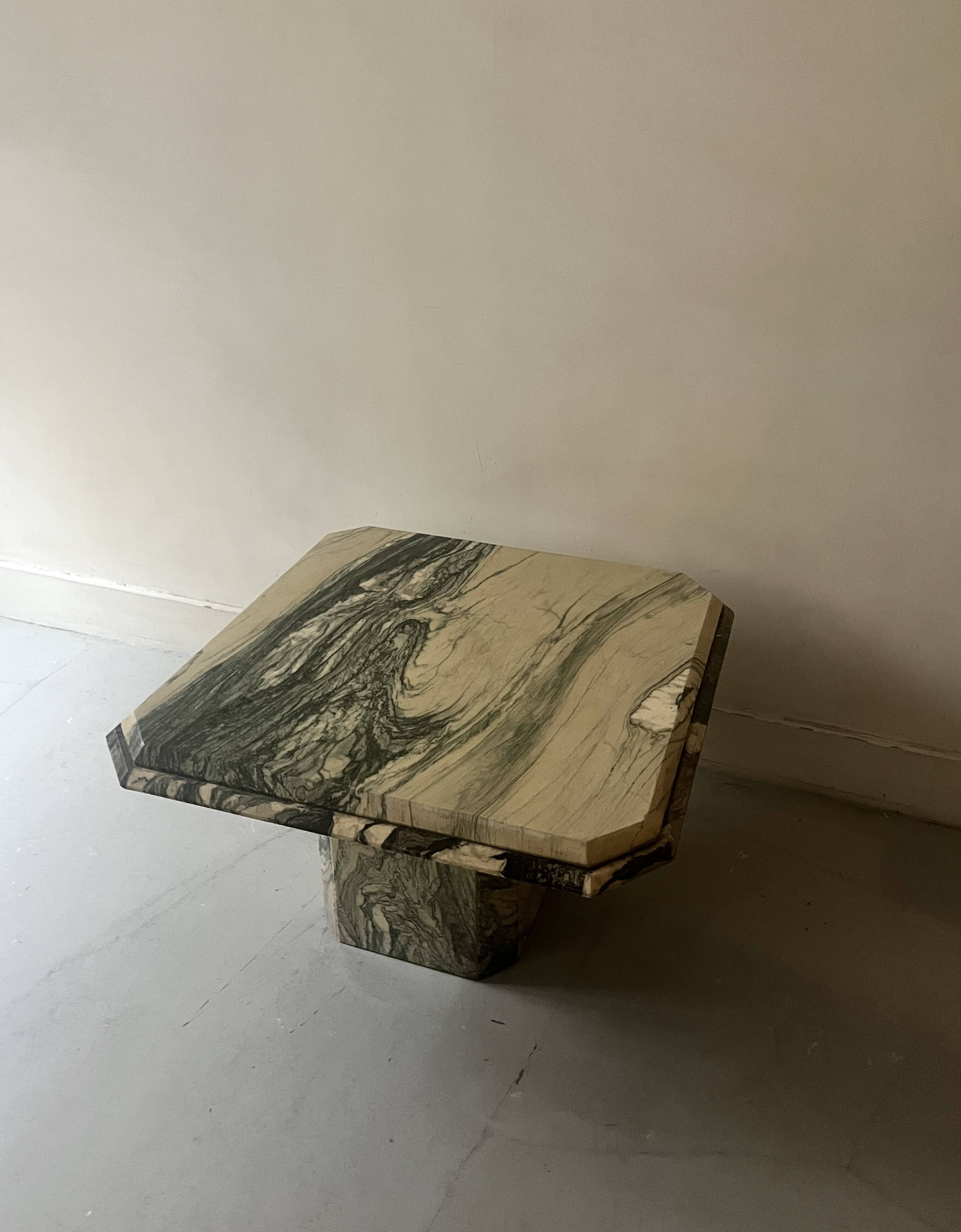 Octagonal coffee table in Italian beige/green veined marble, design 1970