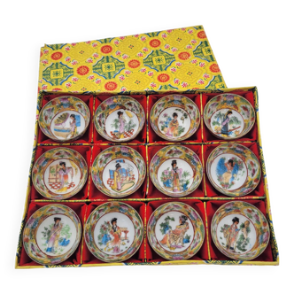 12 tasses à saké / thé chinoises anciennes