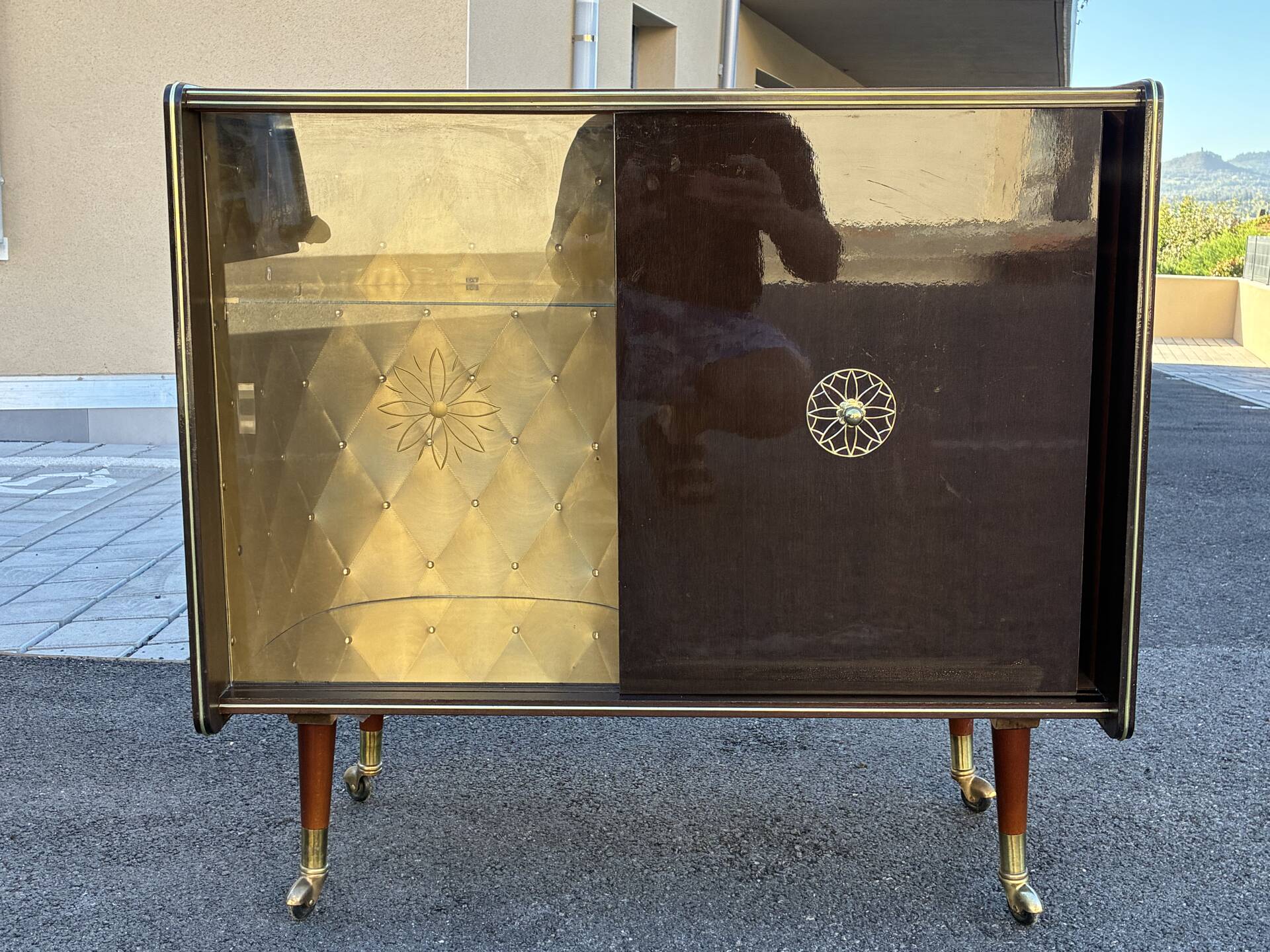Vintage 60s TV console bar