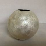 Mother-of-pearl ball vase