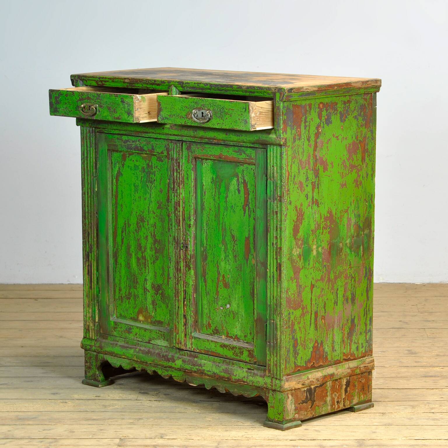 Commode en pin, années 1910