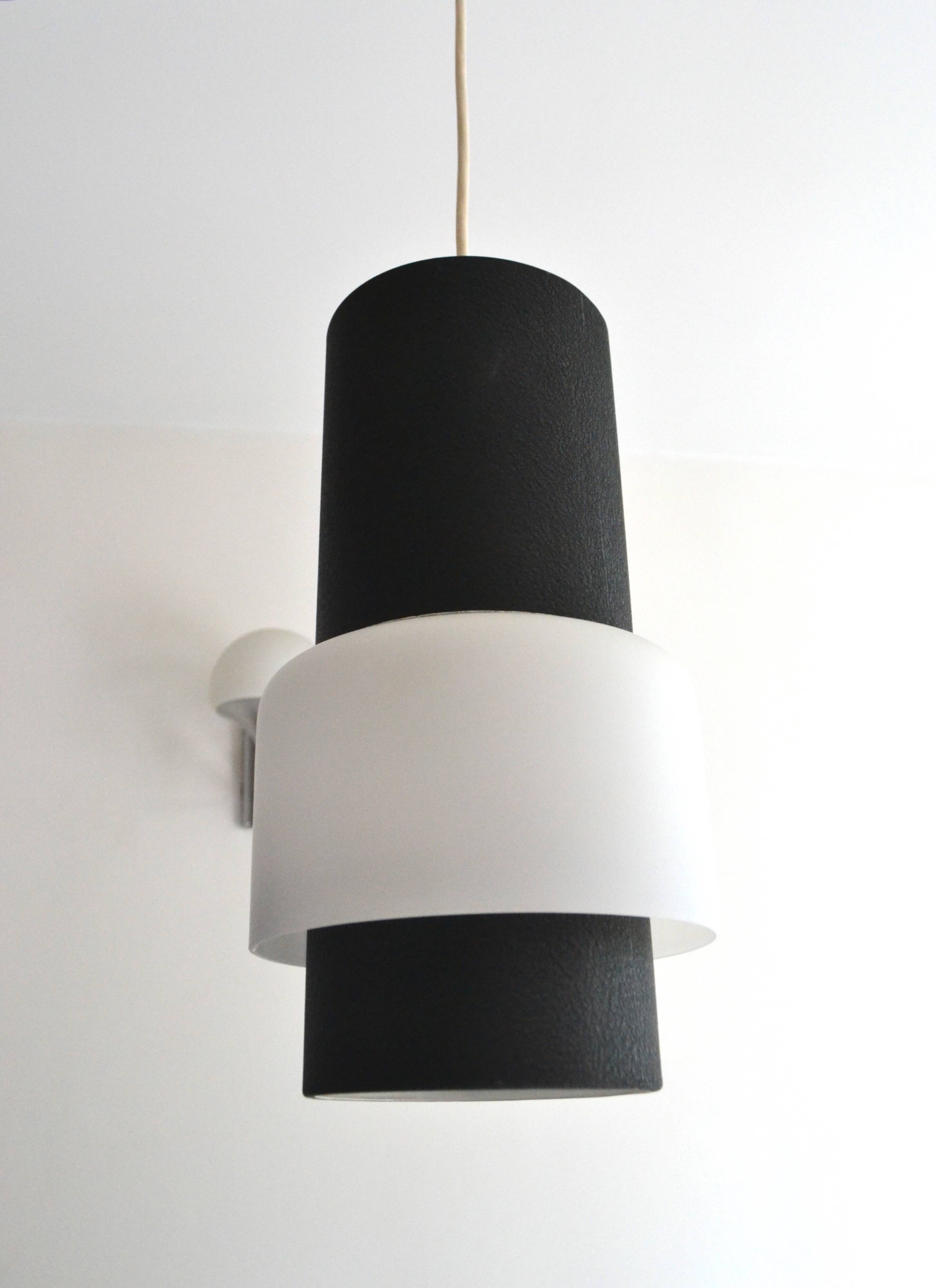 Suspension Louis Kalff chandelier metal opaline 50s