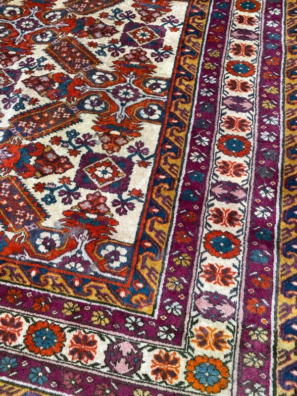 Vintage carpet chirwan caucasus 165x244 cm