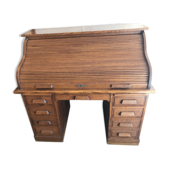 U.S. desk in oak component