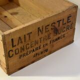 Nestlé wooden old