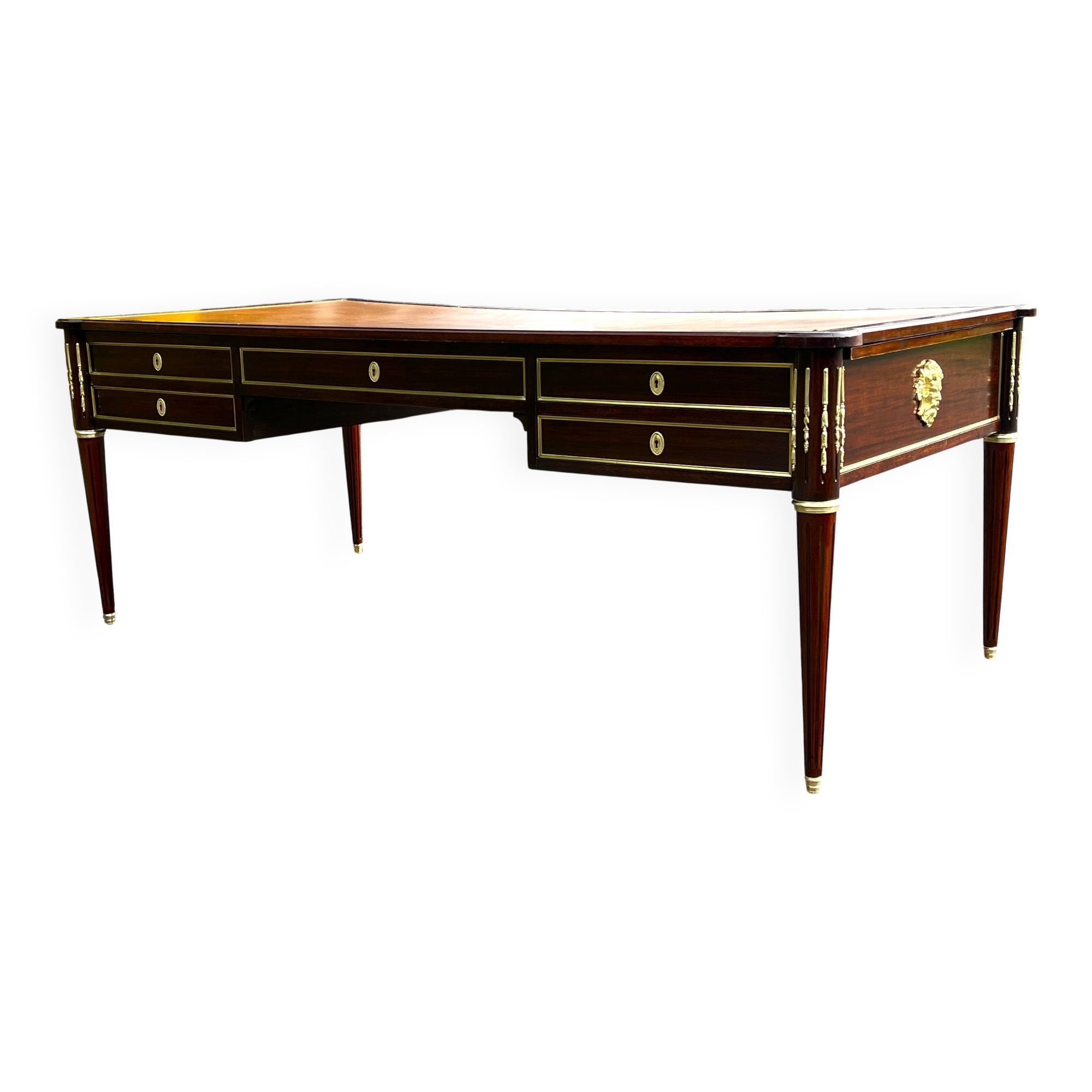 Large ministerial desk in Louis XVI style