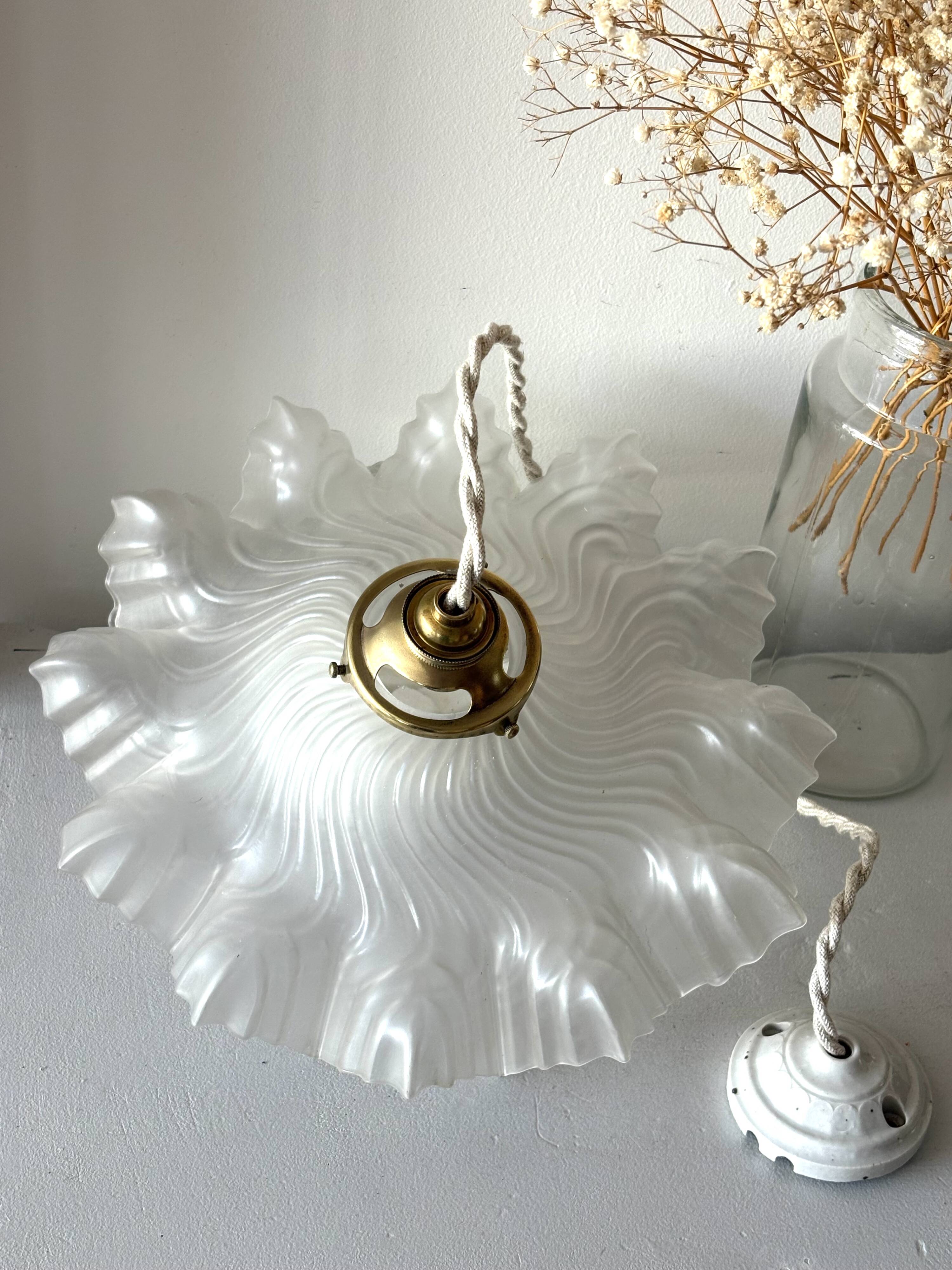 Suspension "Frou Frou"