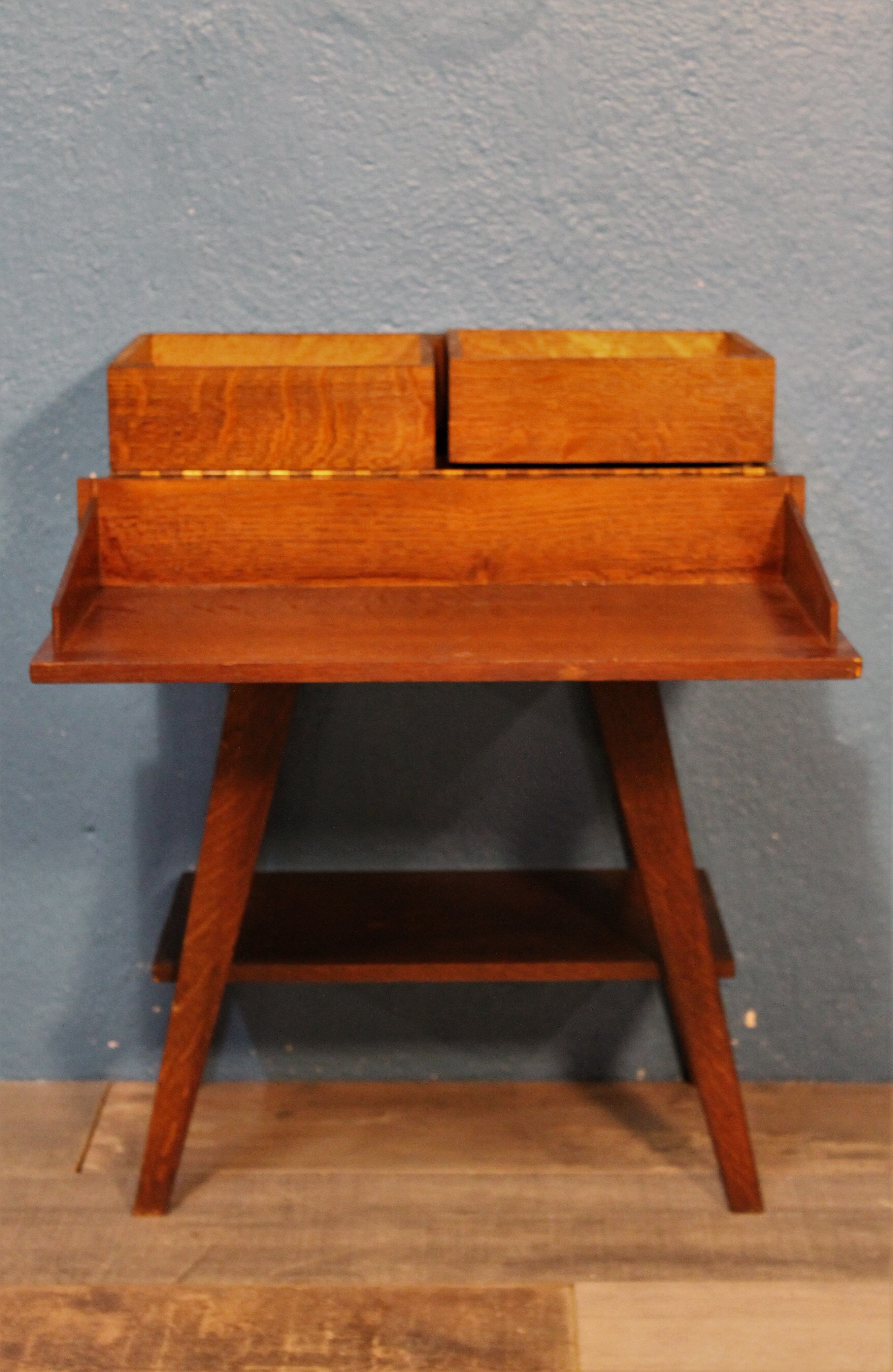 A worker sewing Scandinavian compass 1960