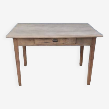 Oak farm table