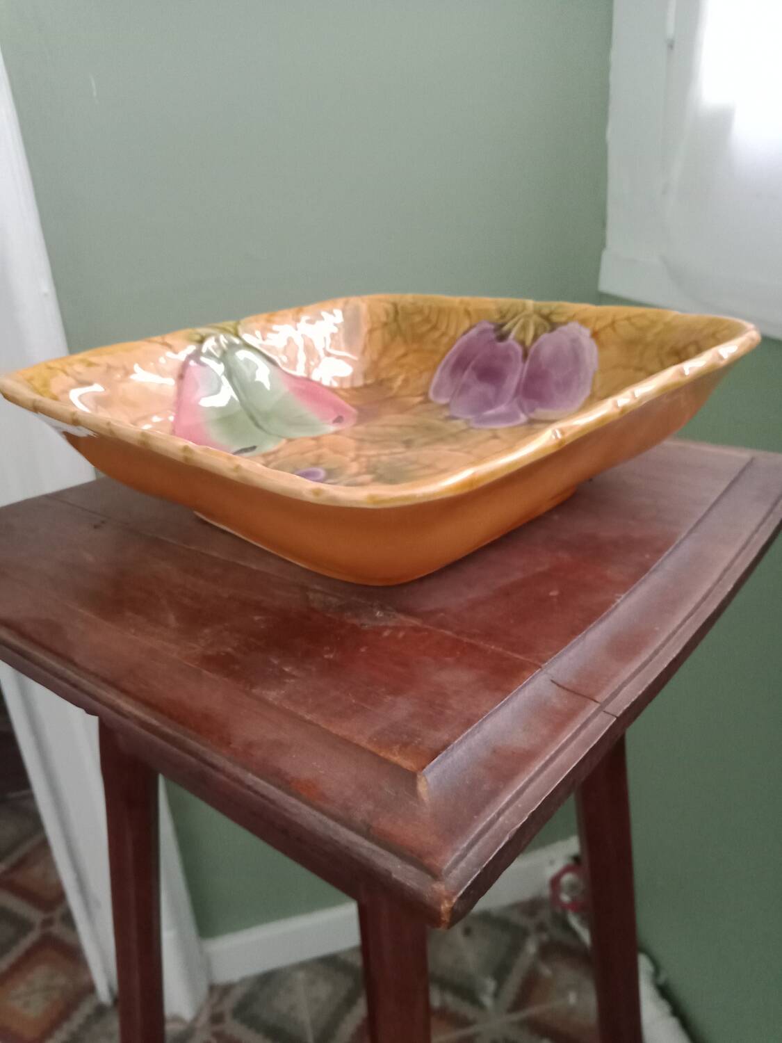 Square barbotine dish from Sarreguemines
