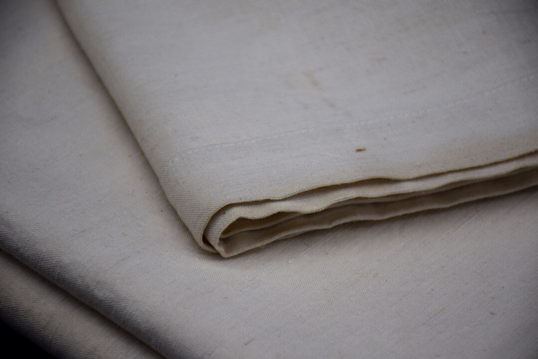 Old mestizo sheet and linen
