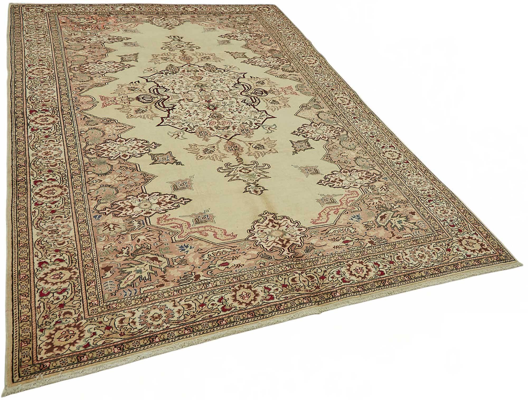 Turkish Wool Vintage Kayseri Rug 197 cm x 287 cm