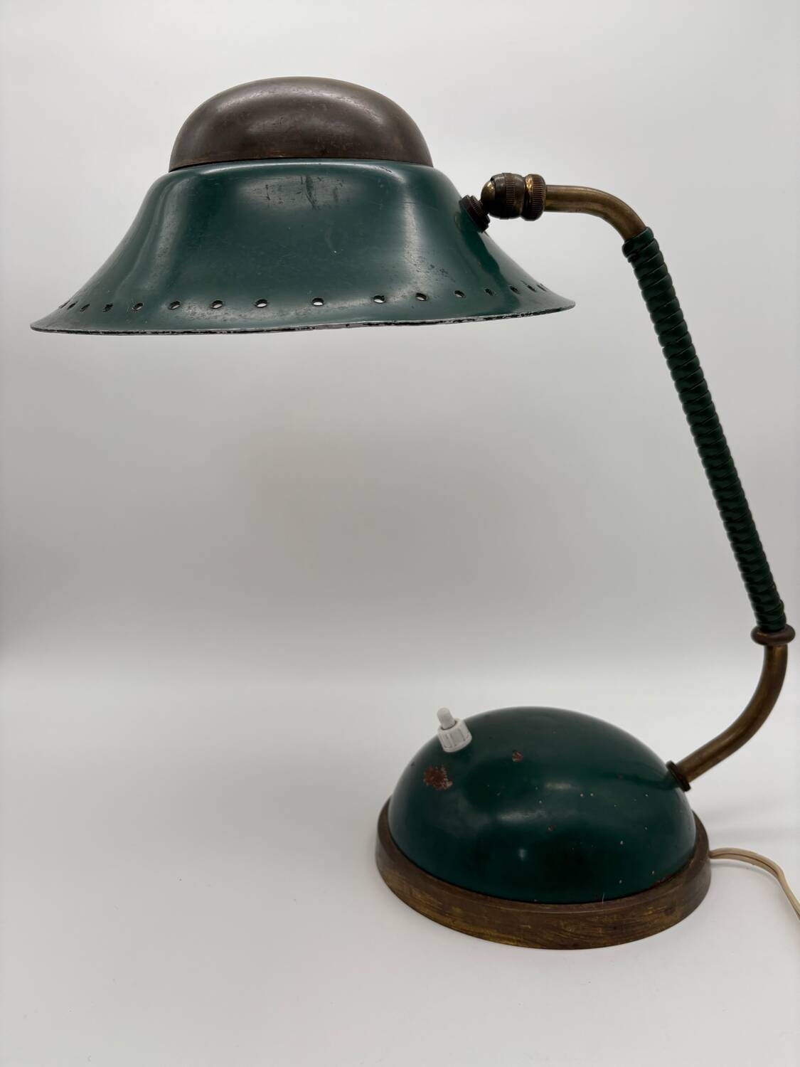 1960s cocotte desk lamp, green and brass, table lamp