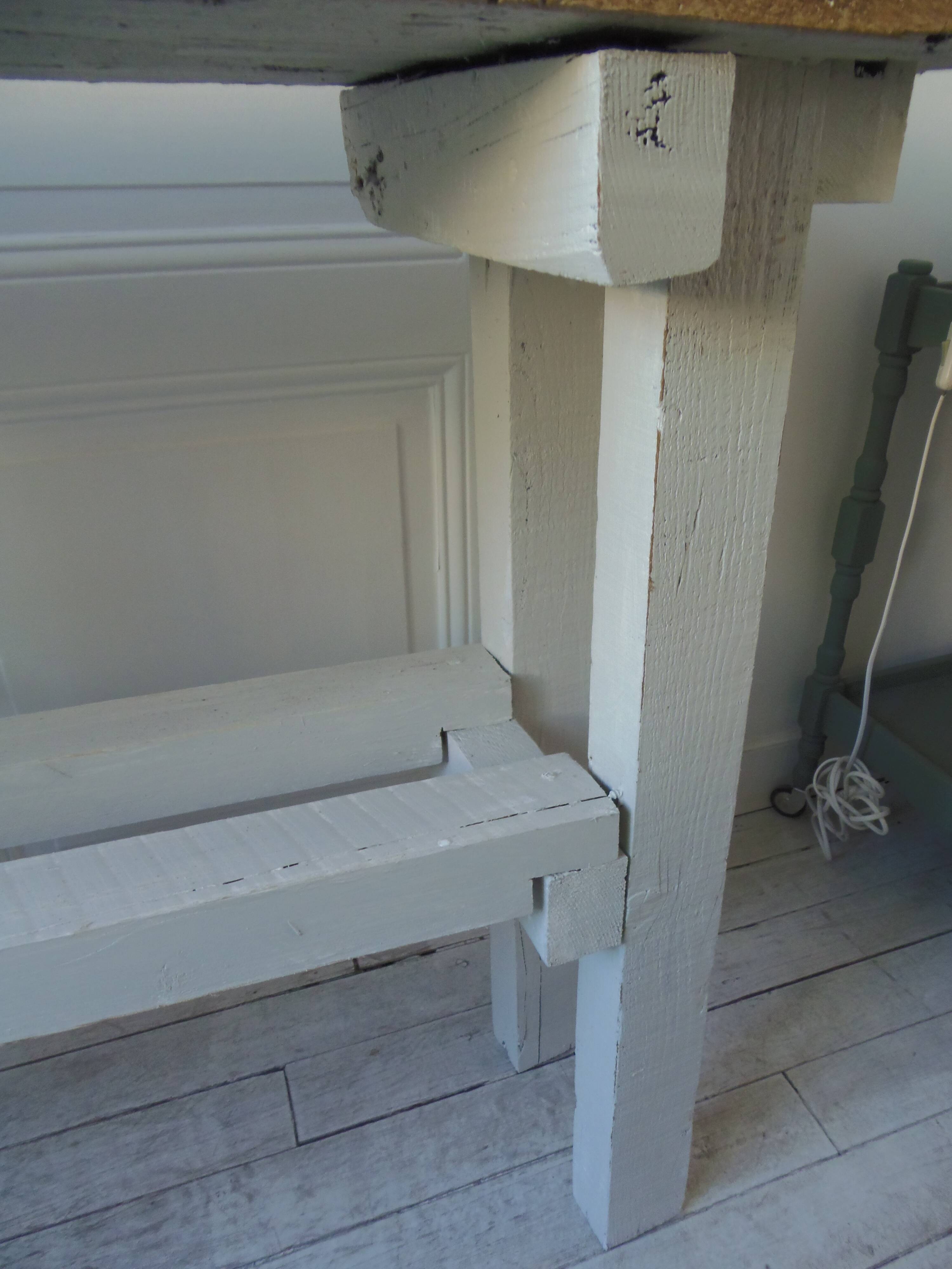 Vintage workbench with pearl gray patinated base and wooden top