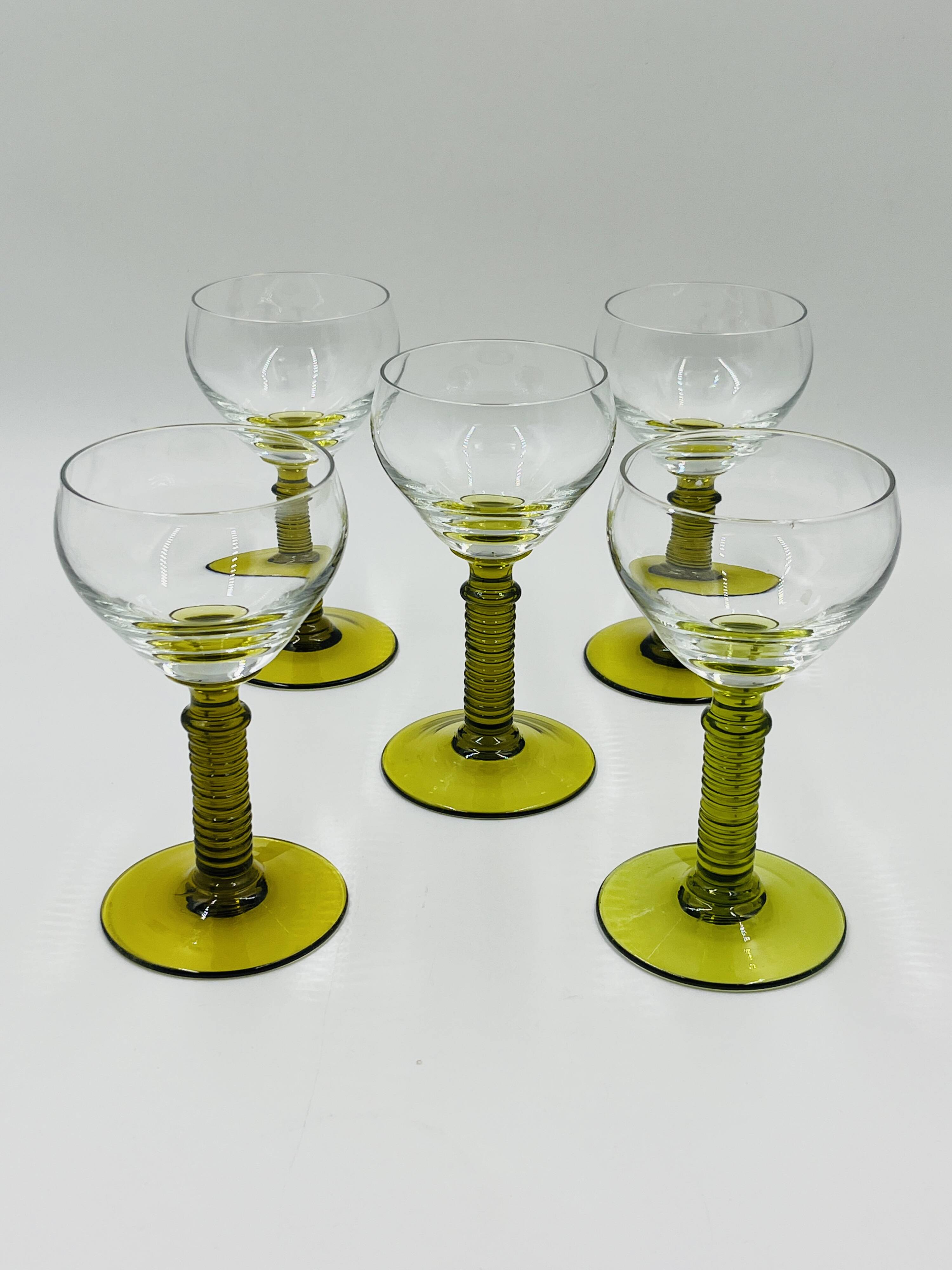 Lot de 5 verres à vin Roemer verts