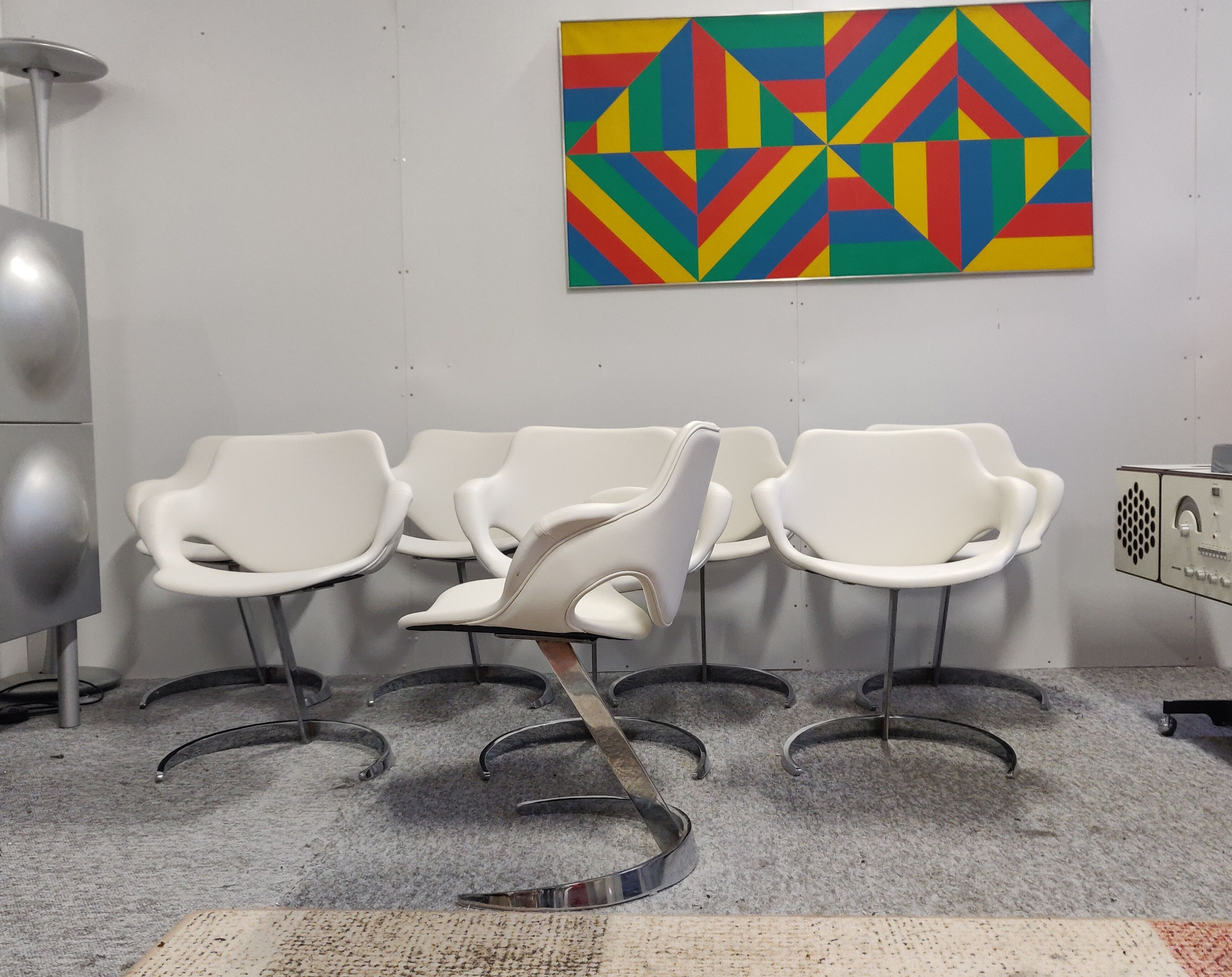 Ensemble de 8 chaises Boris Tabacoff Scimiter