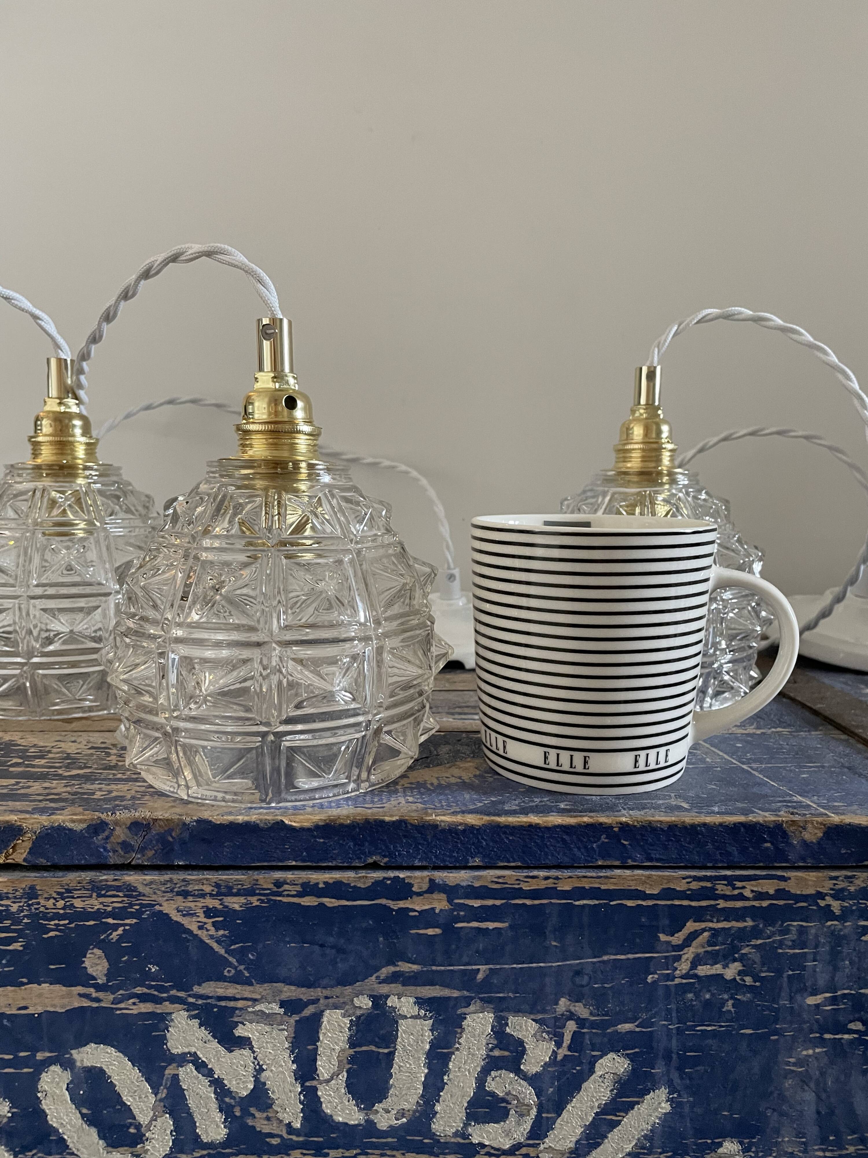 Set of three new electrified chiseled glass suspensions