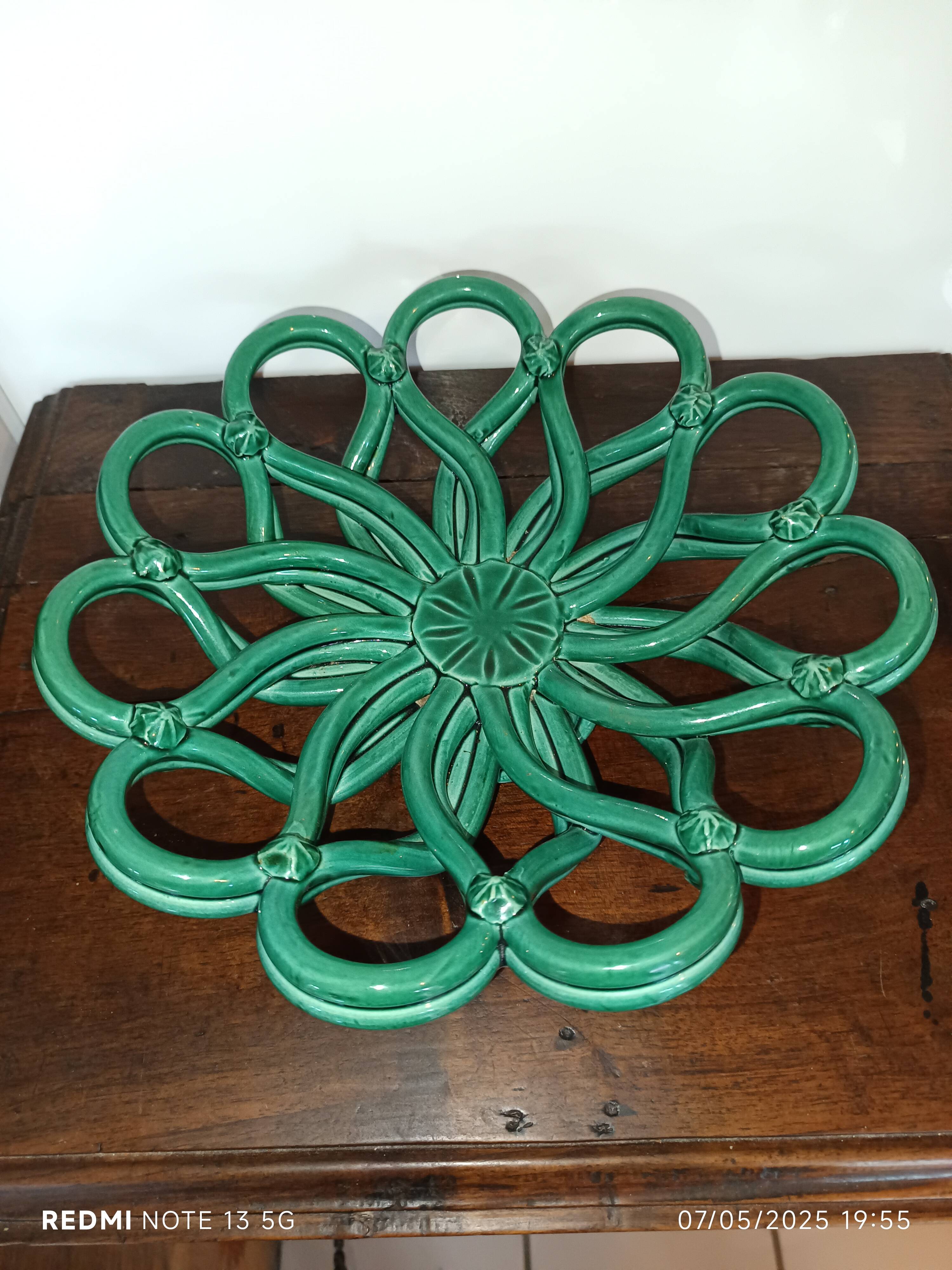 Vallauris woven ceramic fruit bowl