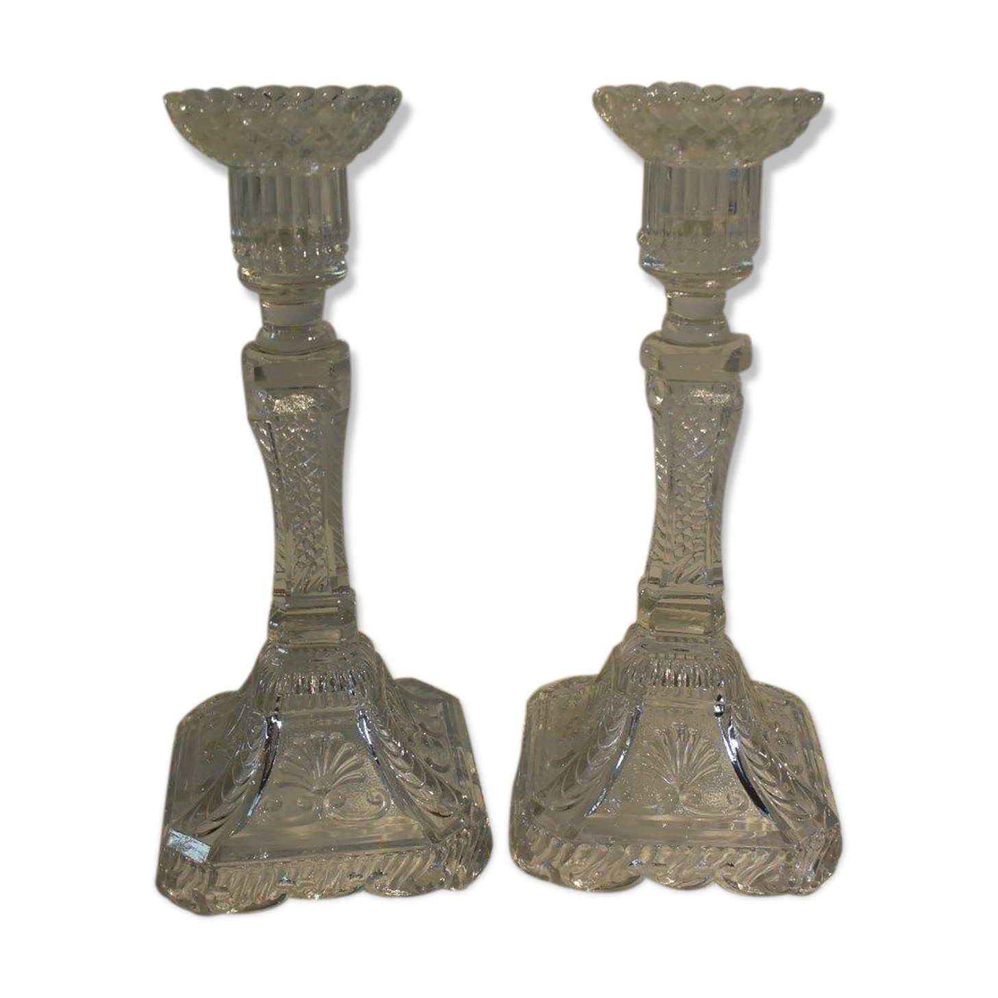 Pair of candlesticks semin worked crystal glass