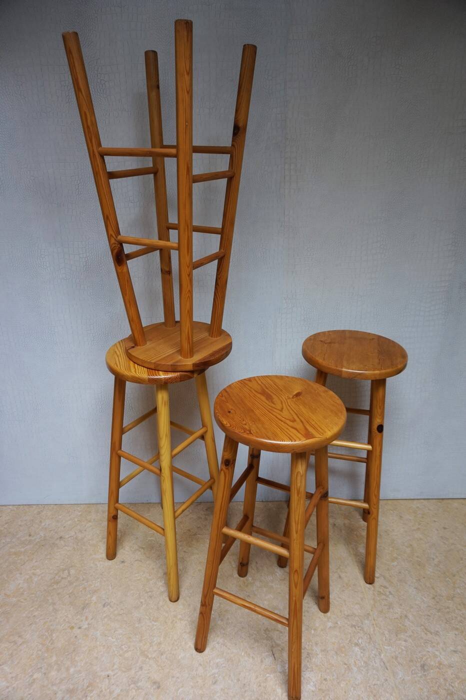 Set of 4 midcentury vintage high pine bar stools