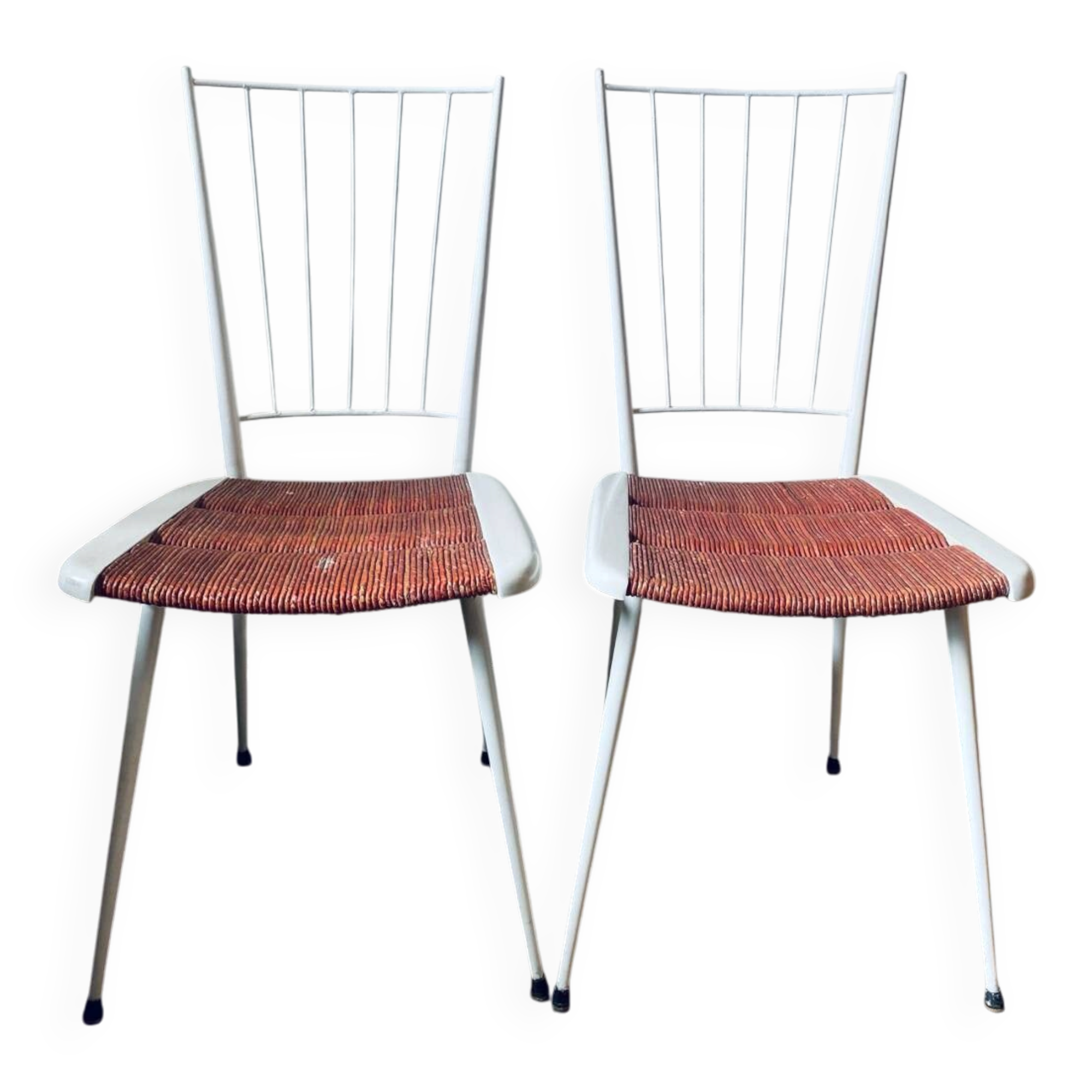 Deux chaises métal et paille