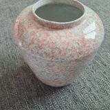 Virebent puy porcelain vase of the bishop