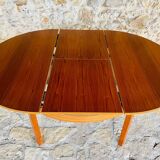 Extendable dining table in teak, butterfly extension by Van Pelt circa 1960.