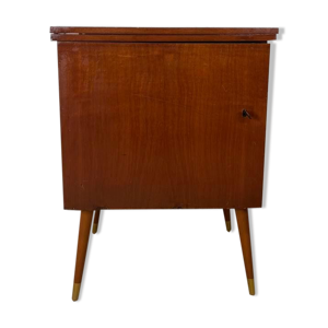Armoire vintage, table