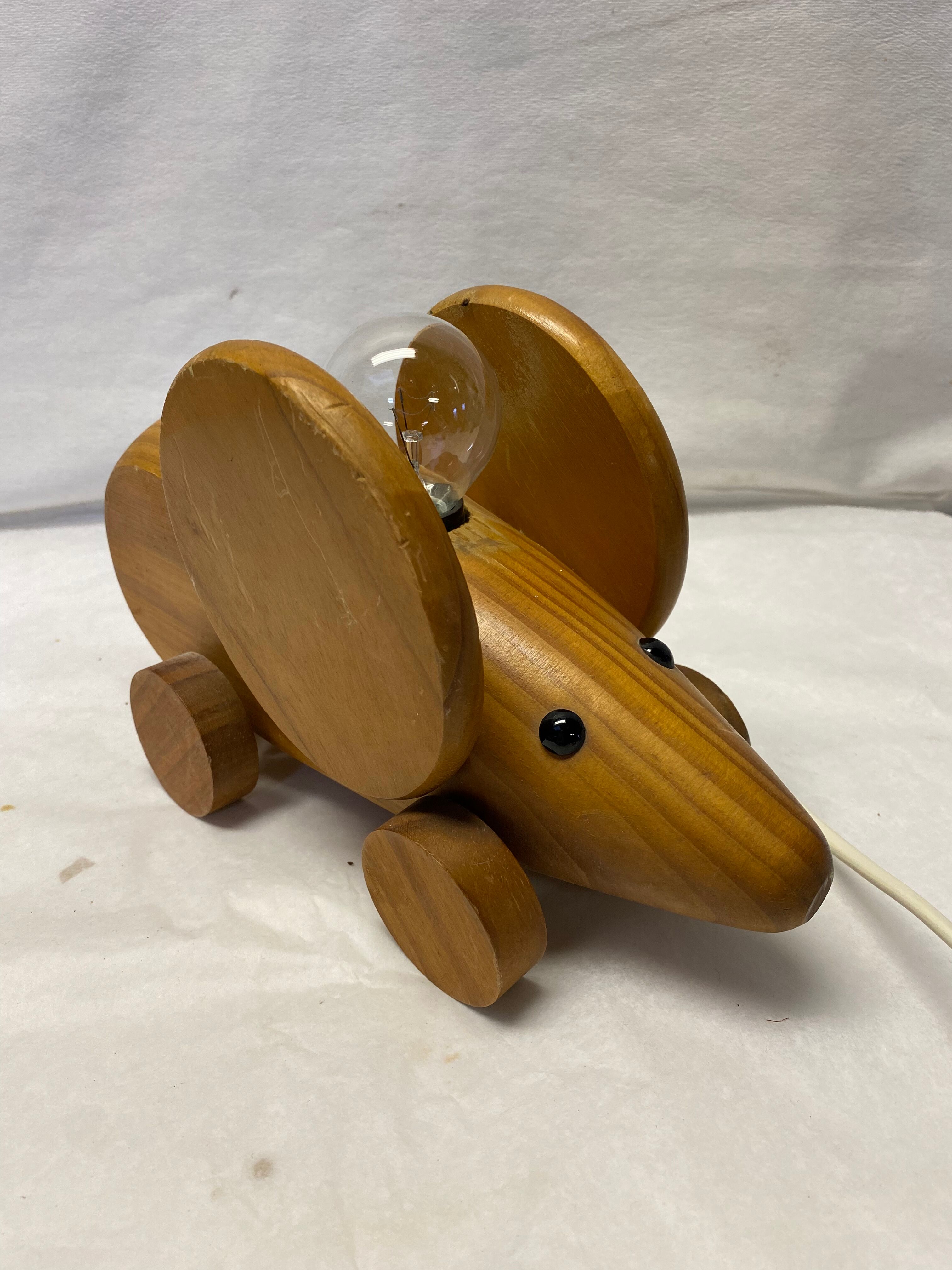 Lamp child mouse wood