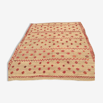 Tapis natte en paille brodre en laine rouge 247 x 180 cm