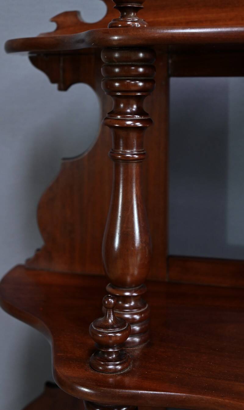 Mahogany Wall Shelf, Louis-Philippe Period – Mid-19th Century