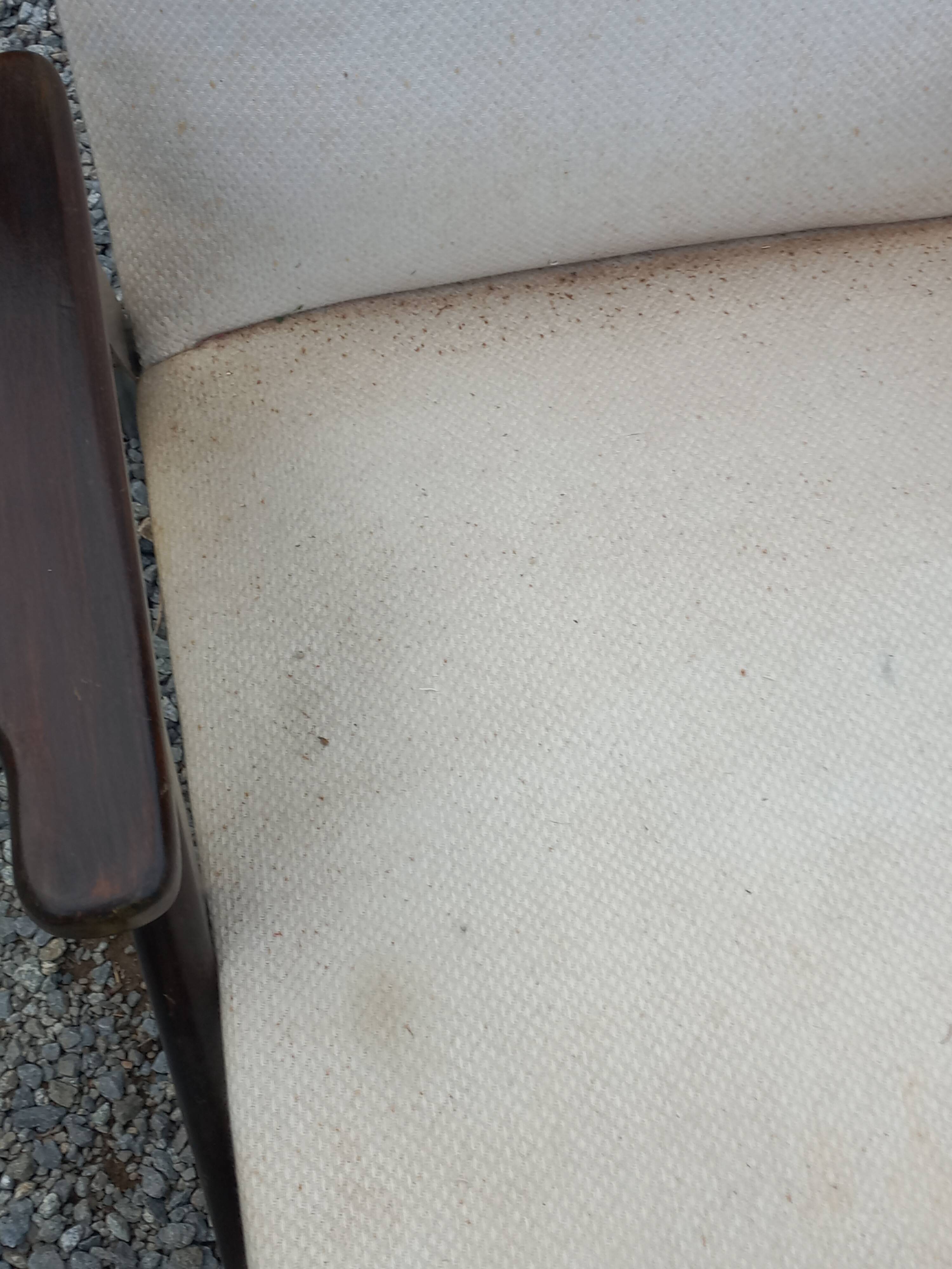 Pair of Scandinavian-style armchairs with splayed legs from the 1950s