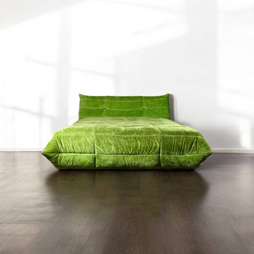 Original Togo velvet bed by Michel Ducaroy for Ligne Roset, 1970s