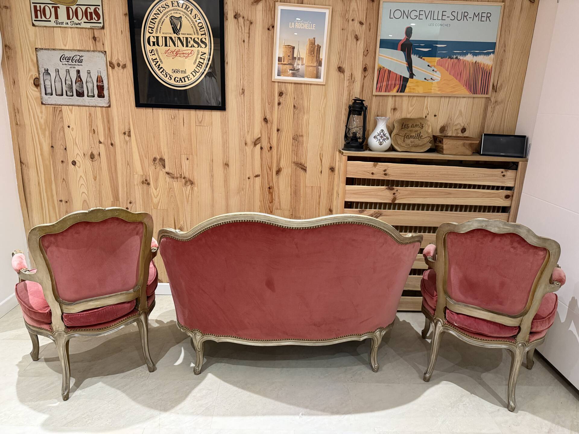salon complet de style Louis XV – banquette corbeille et paire d
