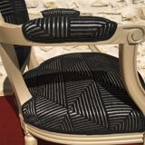 Fauteuil cabriolet style Louis XVI