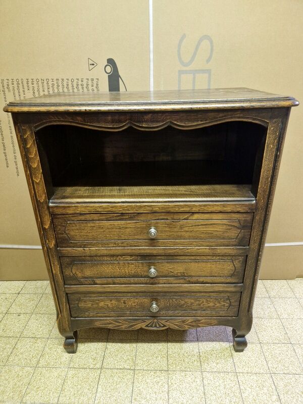 Bedside table or jam maker in art deco oak