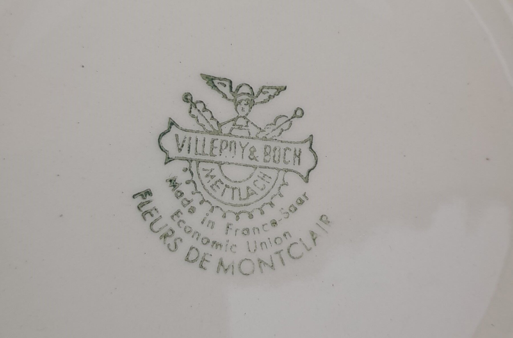 Plate on pedestal Villeroy & Boch model flowers of Montclair diam 23 cm